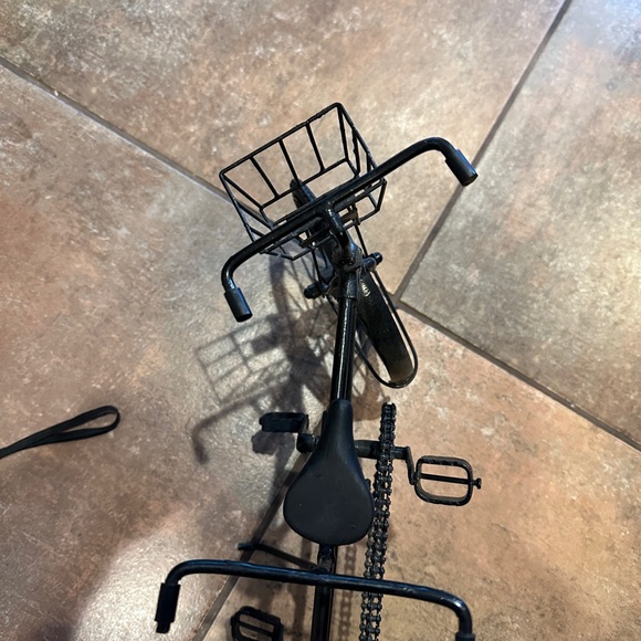 Painted metal tandem bicycle - great craftsmanship!!! - Picture 8 of 10